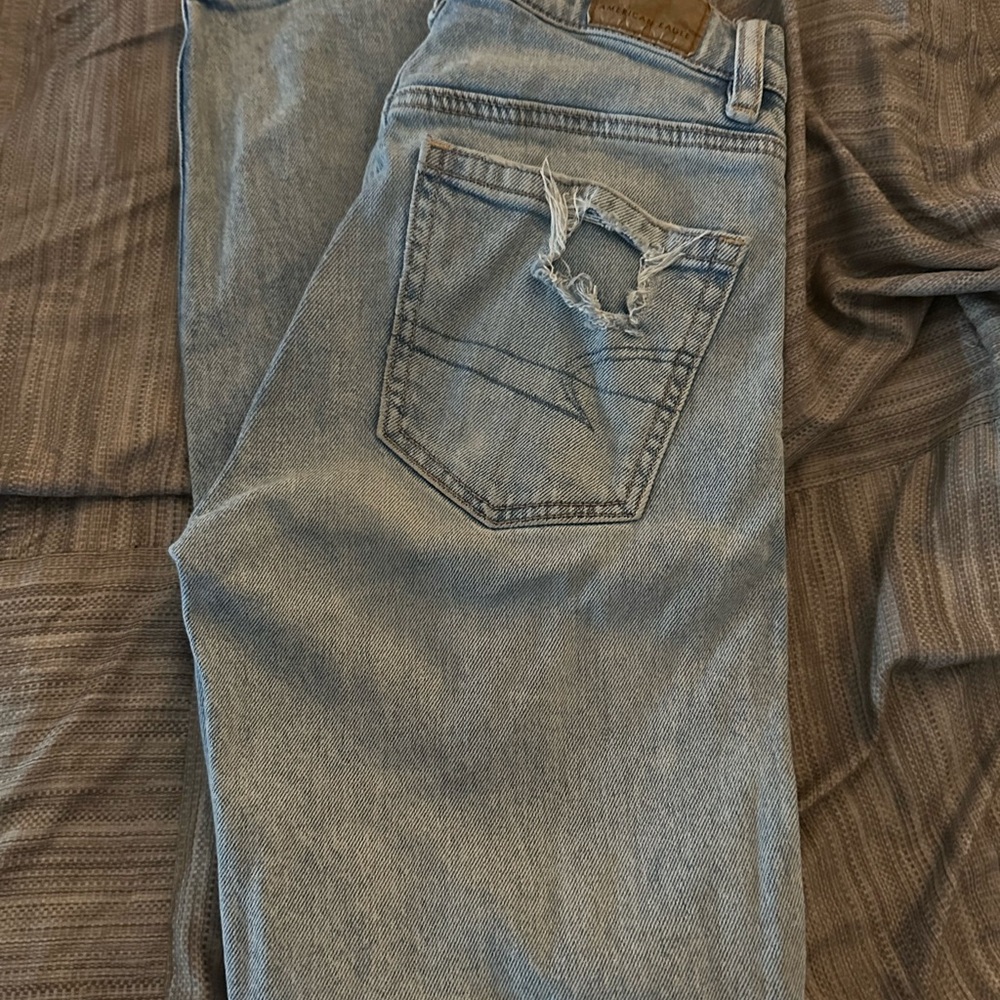 American Eagle Outfitters Distressed Light Blue Jeans